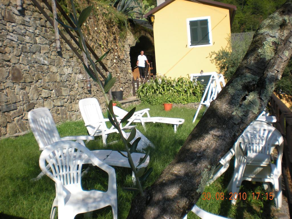 Agriturismo Il Sogno Lorsica Exteriör bild