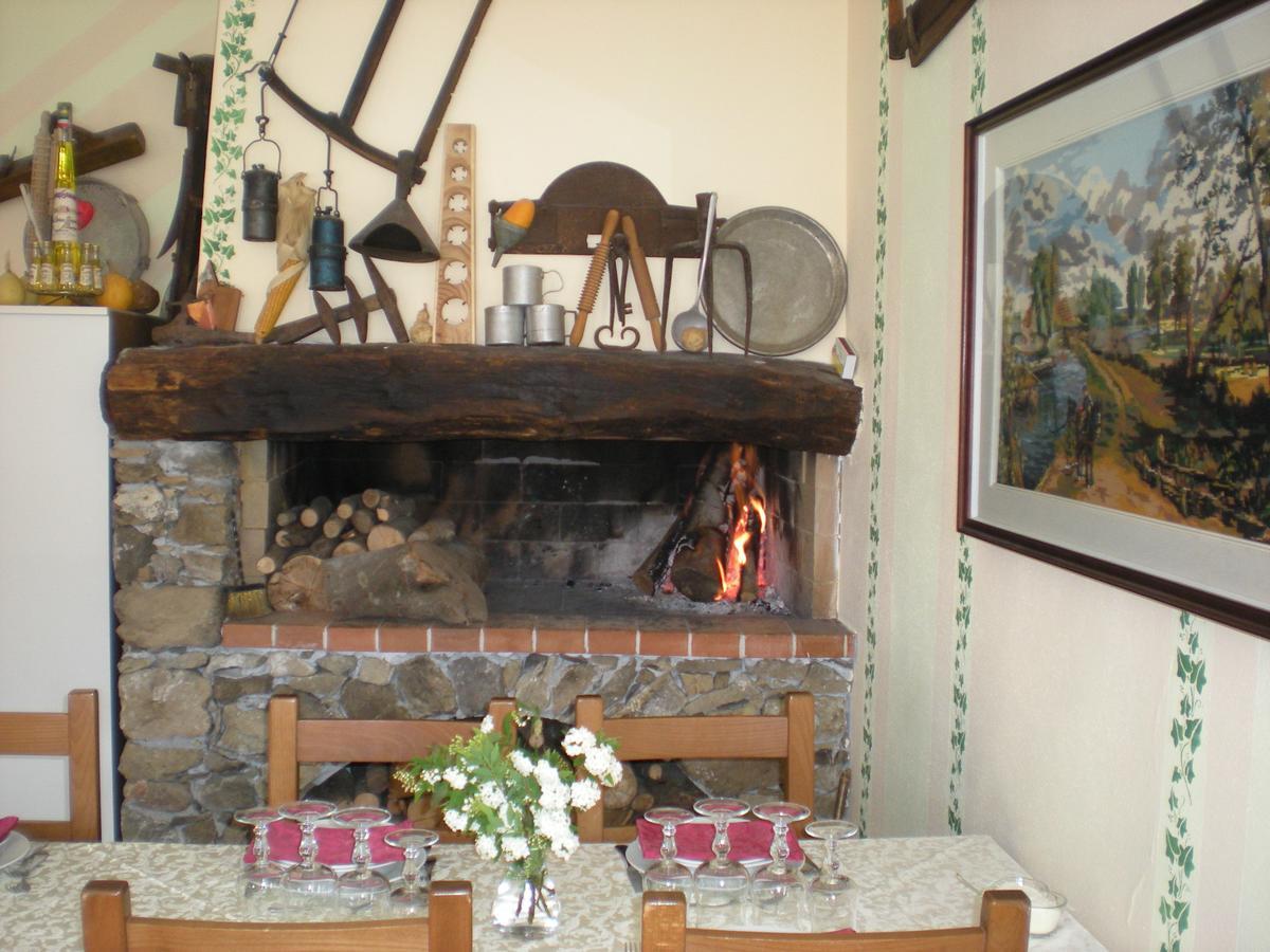 Agriturismo Il Sogno Lorsica Exteriör bild